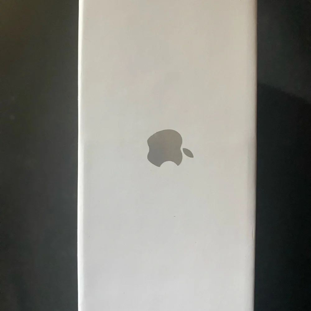 Apple AirPods 2nd Generation with Charging Case in White - Picture 3 of 4